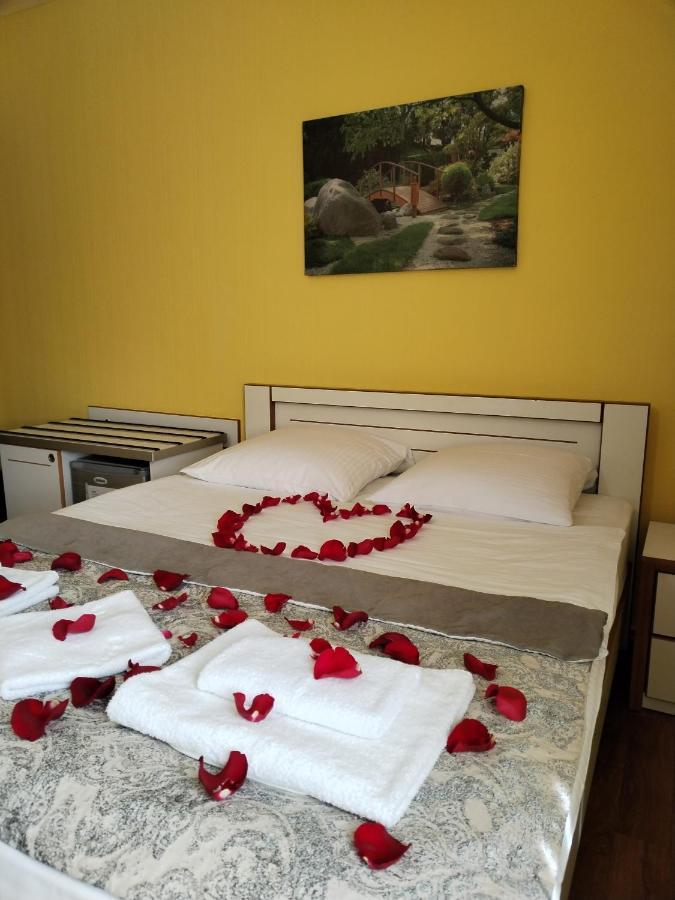 Hotel Blissdom Тбилиси Экстерьер фото