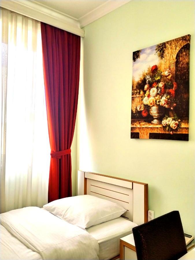 Hotel Blissdom Тбилиси Экстерьер фото