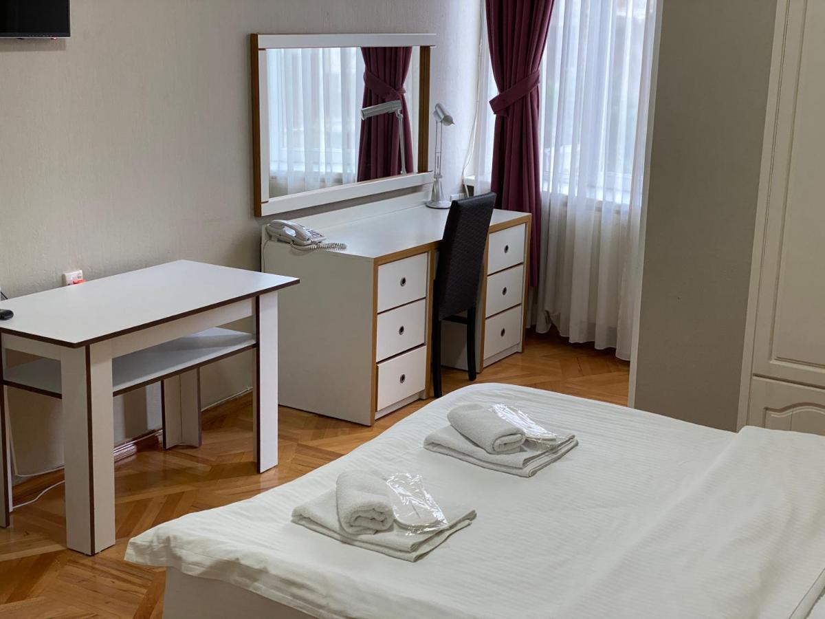 Hotel Blissdom Тбилиси Экстерьер фото