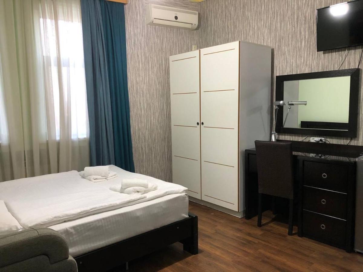 Hotel Blissdom Тбилиси Экстерьер фото